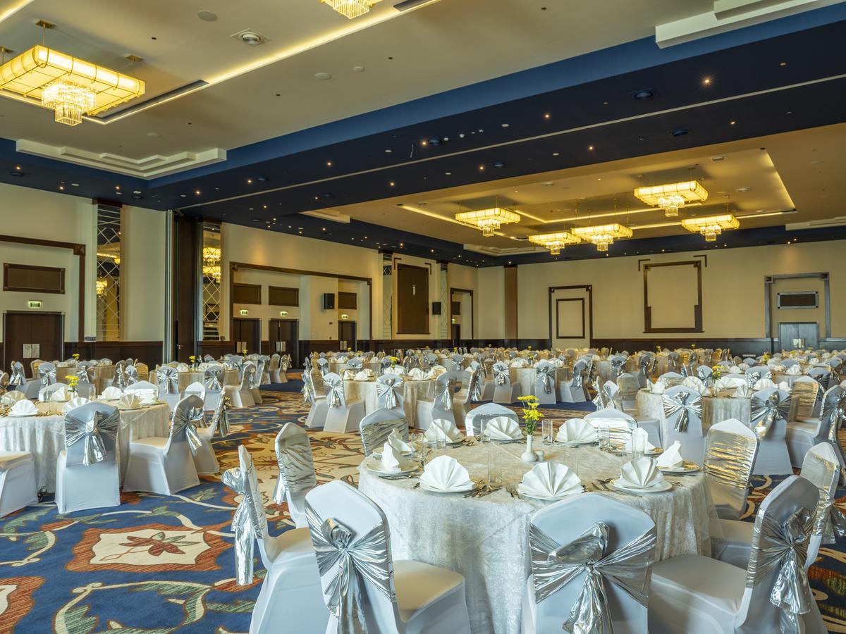 เรทาจ ซัลวา รีสอร์ต แอนด์ สปา Hotel โดฮา ภายนอก รูปภาพ The Grand Ballroom