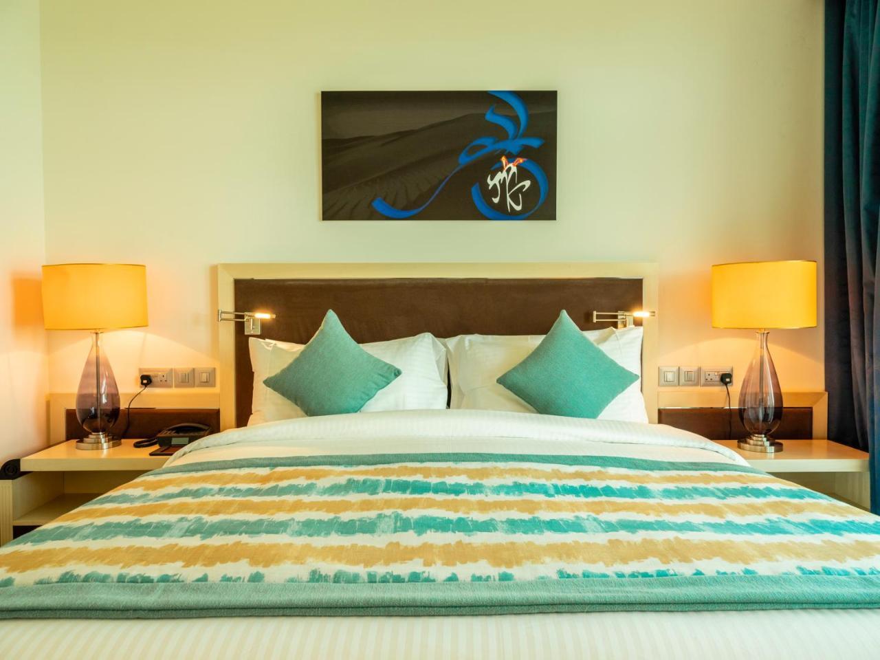 เรทาจ ซัลวา รีสอร์ต แอนด์ สปา Hotel โดฮา ภายนอก รูปภาพ A bedroom at the hotel